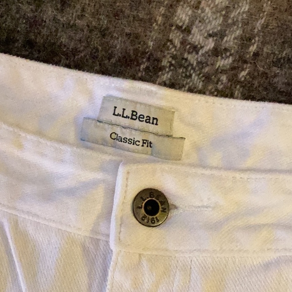 LL BEAN White Denim Cropped Capri Pants